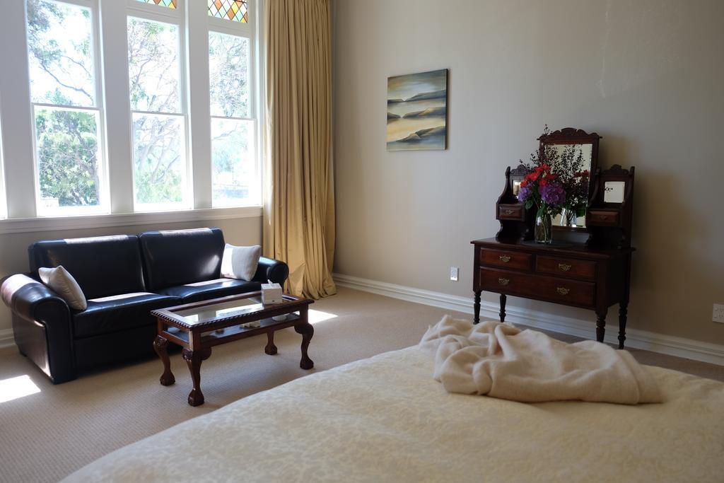 أكارو Oinako Bed & Breakfast الغرفة الصورة