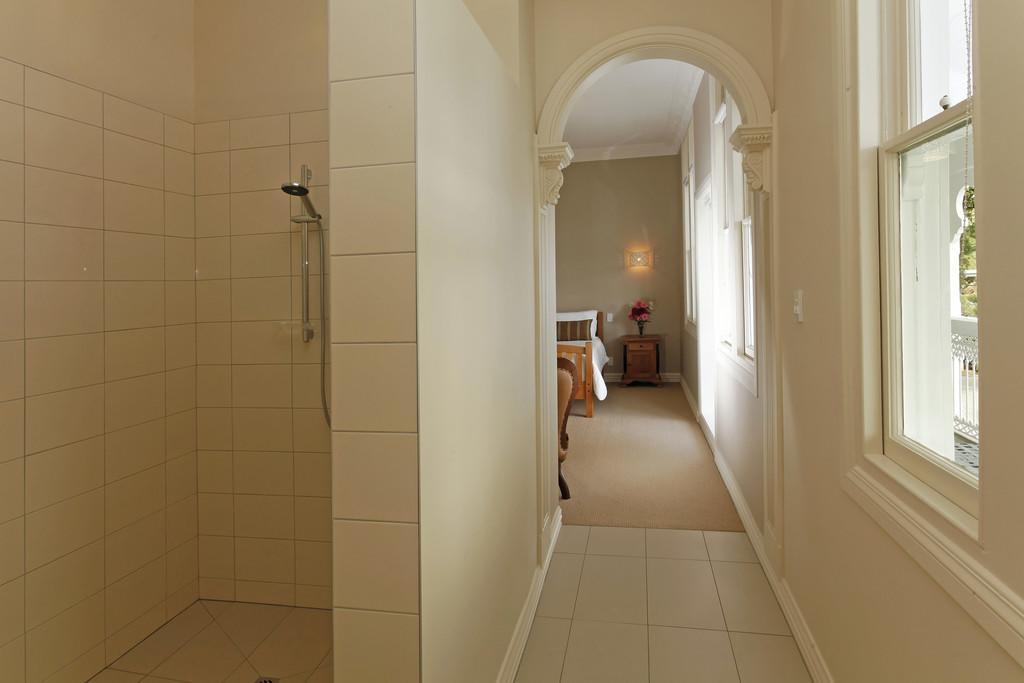أكارو Oinako Bed & Breakfast الغرفة الصورة